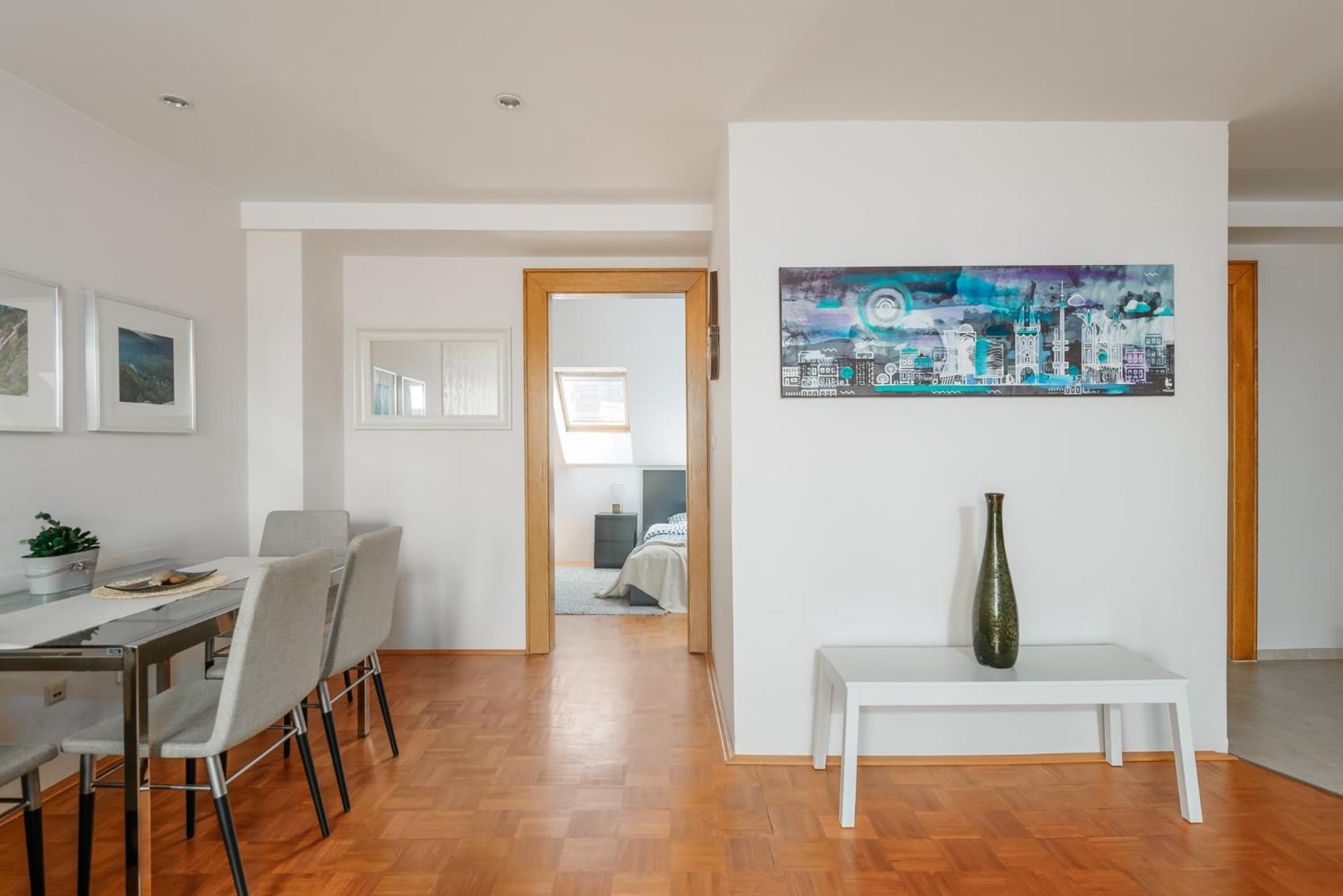 Roy 2 Bdr Apartment With Prague Castle View, Parking & Ac Zewnętrze zdjęcie
